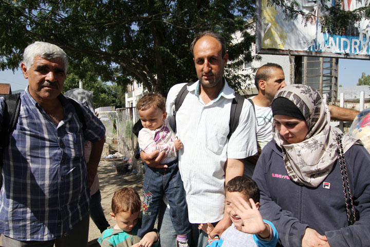 Aras Alismail har kommet fra Syria til Serbia sammen med familien sin.