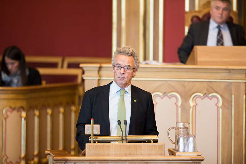 Rasmus Hansson under statsbudsjettdebatten 2016. Foto:Stortinget.
