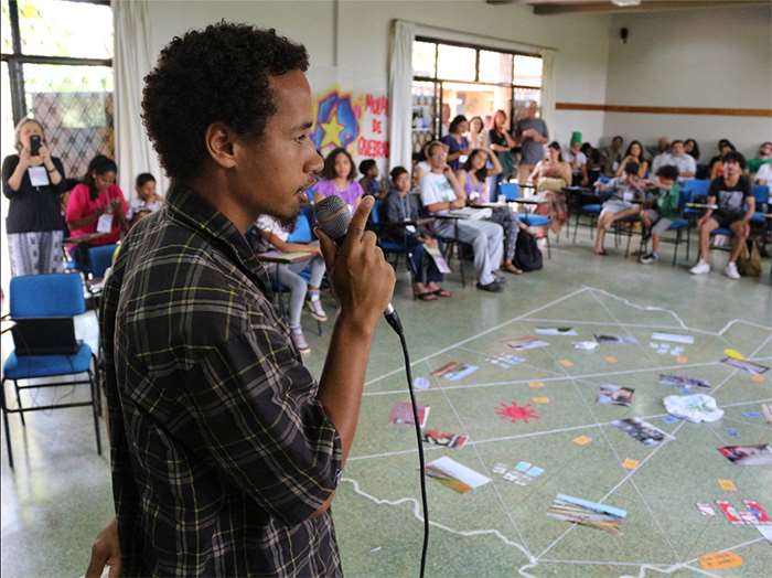 Brasiliansk ungdom engasjert i arbeidet for ungdoms rettigheter.