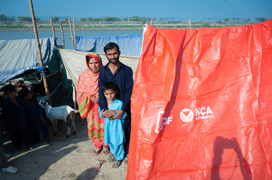 20 millioner mennesker i Pakistan lever fortsatt under svært vanskelige forhold etter flommen i landet. Foto: Håvard Bjelland / Kirkens Nødhjelp