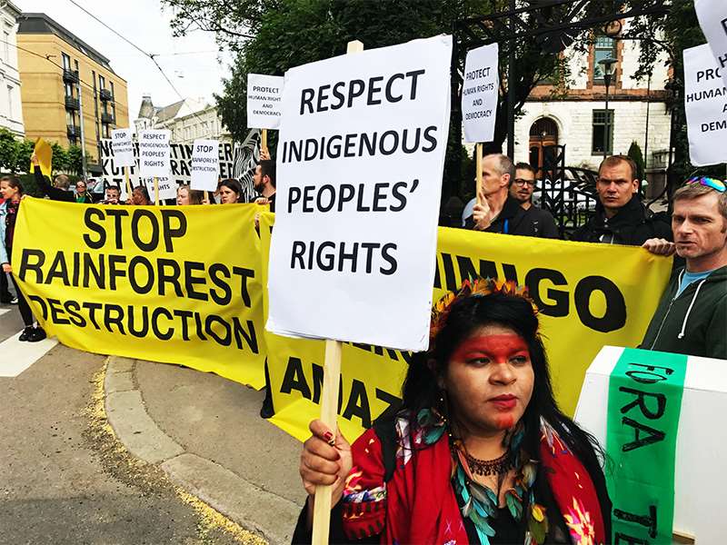 Brasils president Michel Temer ble møtt med demonstrasjoner og kritikk for feilslåtte tiltak mot avskoging da han var i Norge i 2016. Foto: Håvard Bjelland / Kirkens Nødhjelp.