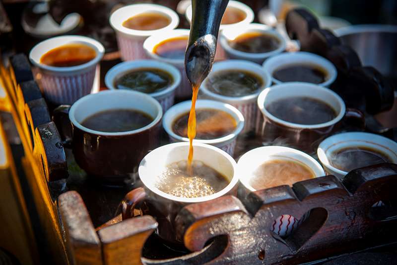 Etiopisk kaffesermoni. FOTO: Håvard Bjelland/Kirkens Nødhjelp