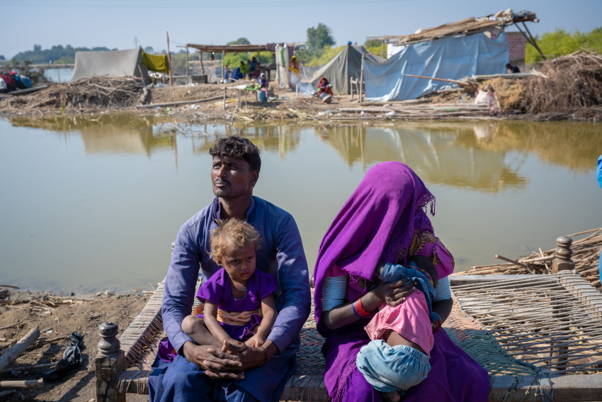 Bilde fra Pakistan. Pakistan er et av mange land som står i akutt gjeldskrise. Et land i gjeldskrise har mindre penger og mulighet til å håndtere uforutsette hendelser, som naturkatastrofer og ekstremvær. Foto av Håvard Bjelland / Kirkens Nødhjelp.