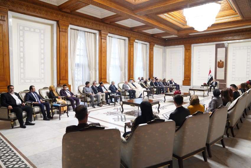 I toppmøte mellom Iraks president Abdul Latif Rashid og religiøse ledere i landet, anerkjente presidenten den årelange diskrimineringen av minoriteter i landet. FOTO: CAPNI