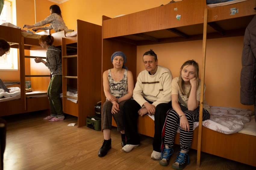 Larisa, Aleksei and their daughter Kristina (15) had to flee their hometown Kharkiv due to the heaving bombing