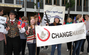 Changemaker - vår ungdomsorganisasjon:Avslutningen av Changemaker-kampanjen "Det er typisk norsk å tjene penger på krig" 2010.