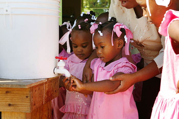 Støtt Kirkens Nødhjelps grønne skoler i Haiti
