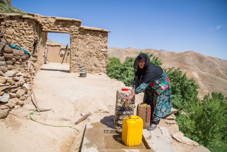 2016_AFG_WASH_Ishtarlay_Water Tap stand .jpg